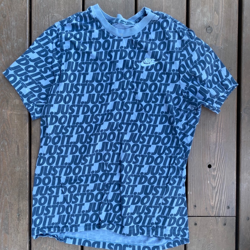 Nike Navy Blue T-Shirt